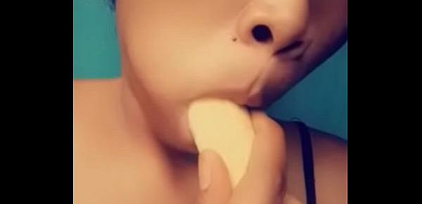 Sexy chin love banana